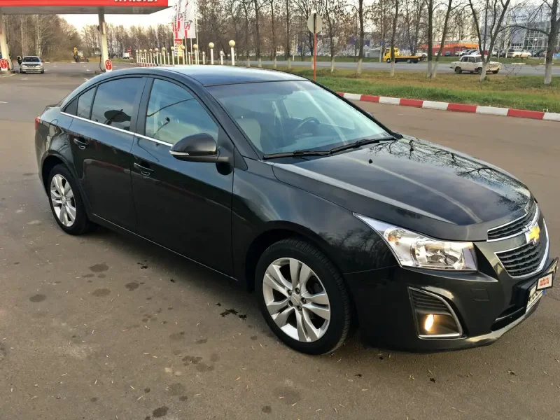 Chevrolet Cruze 2013 черный
