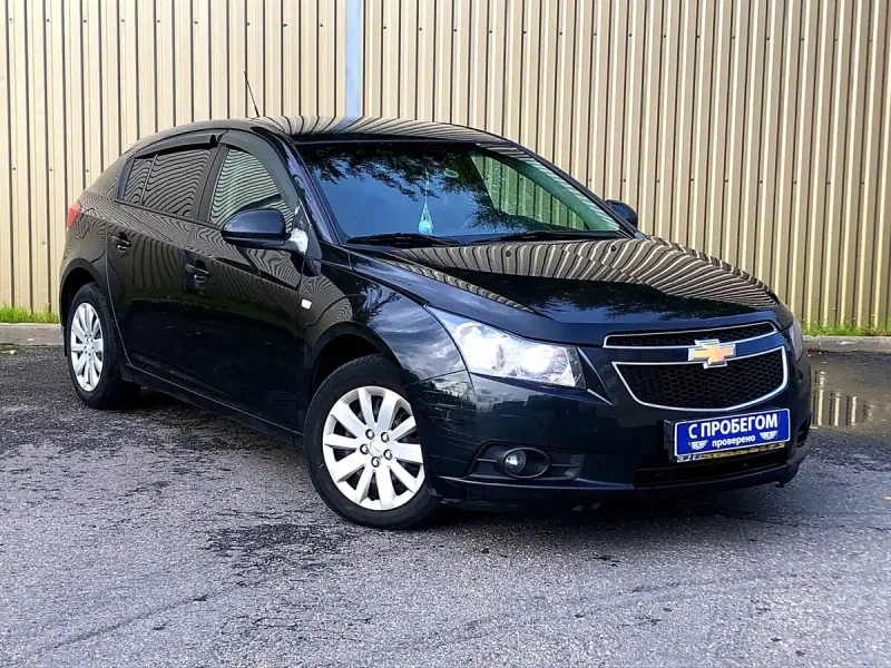 Chevrolet Cruze черный