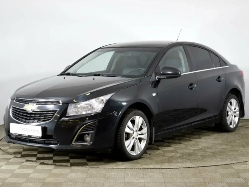 Chevrolet Cruze 2012 черный