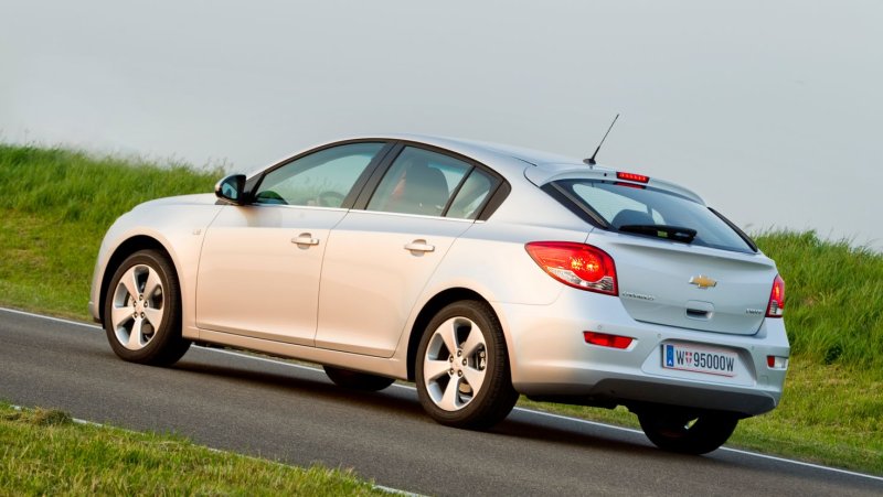 Chevrolet Cruze хэтчбек