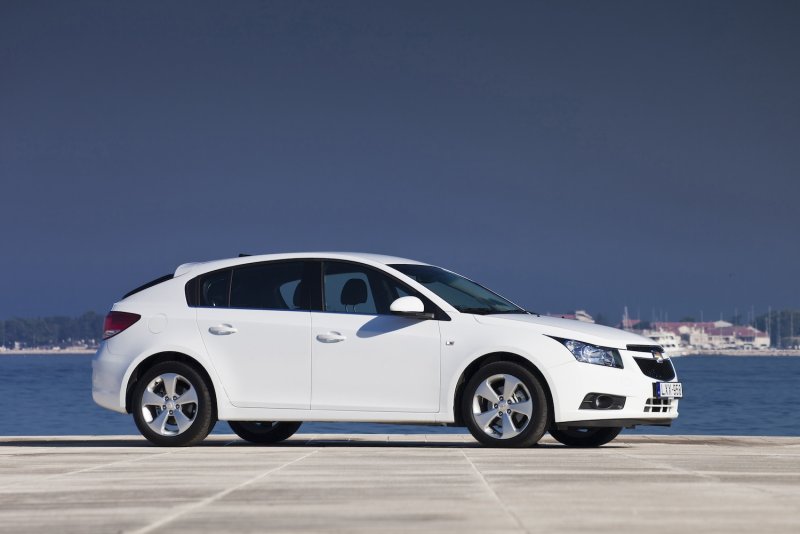 Chevrolet Cruze Hatchback 2013