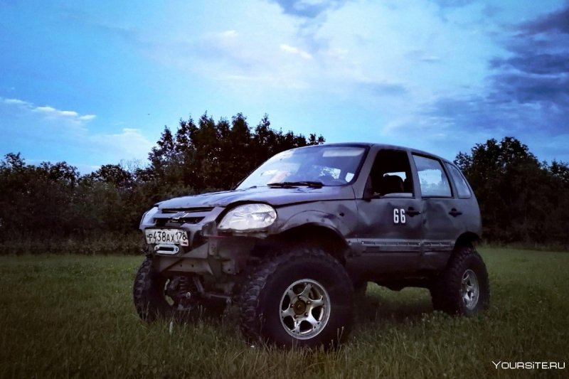 Chevrolet Niva 2000