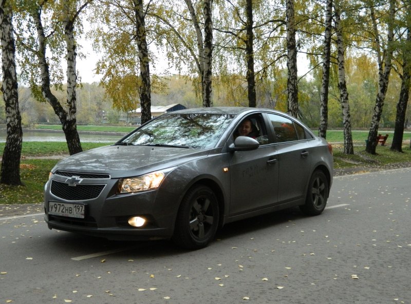 Chevrolet Cruze 2011 седан
