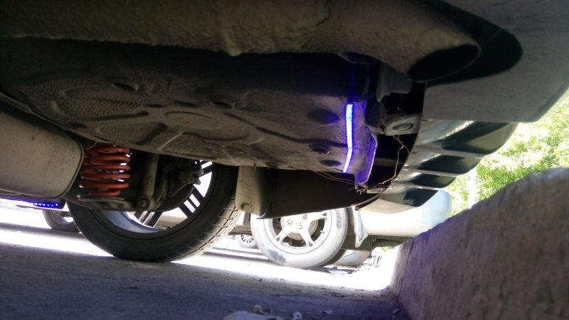 Подсветка днища Passat b6
