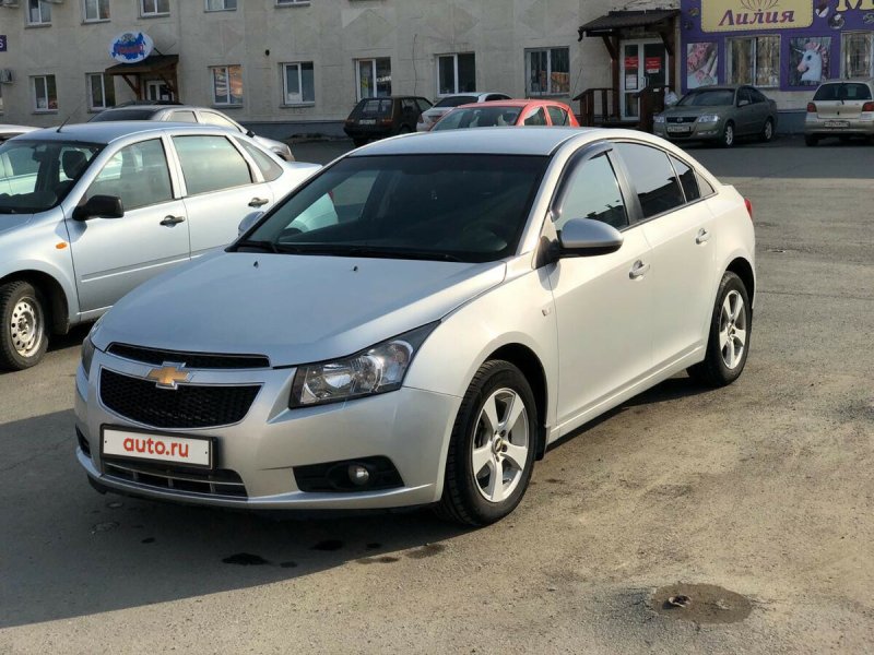 Шевроле Круз 2011г