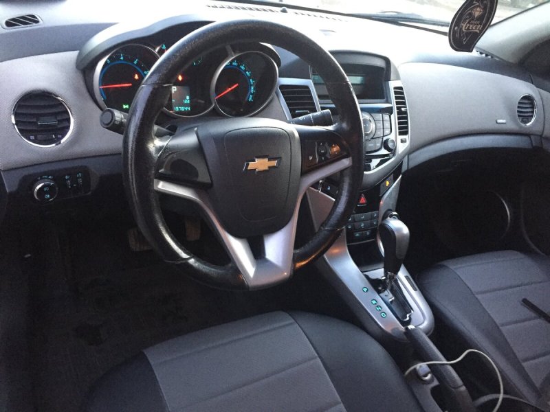Chevrolet Cruze 2013