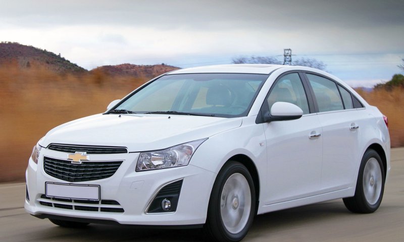 Chevrolet Cruze 2010 комплектации