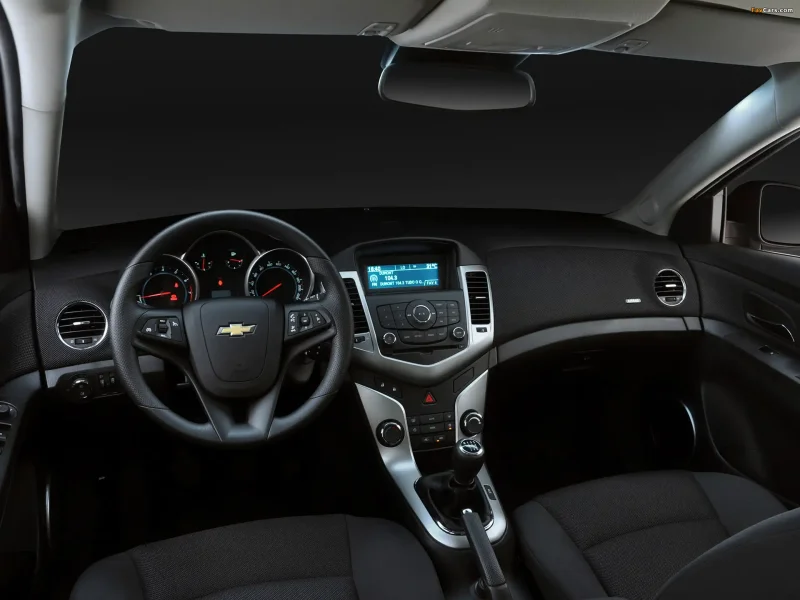 Chevrolet Cruze 2012 салон