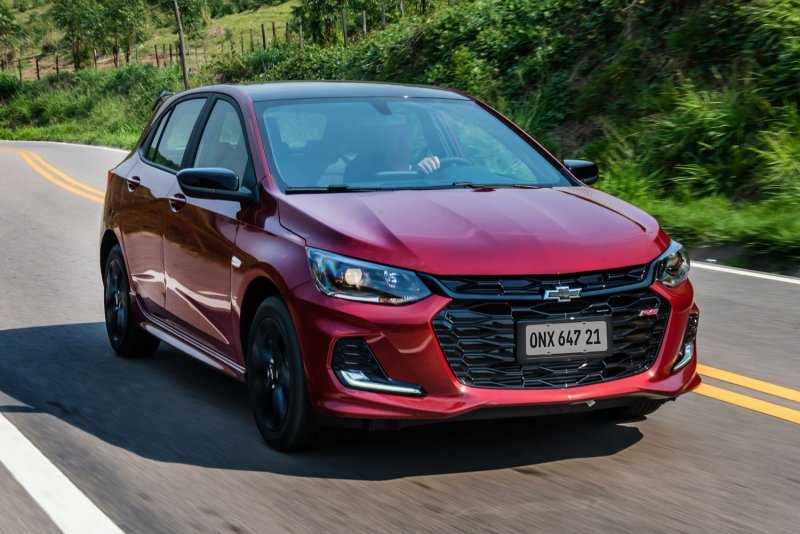 Chevrolet Onix 2020 хэтчбек