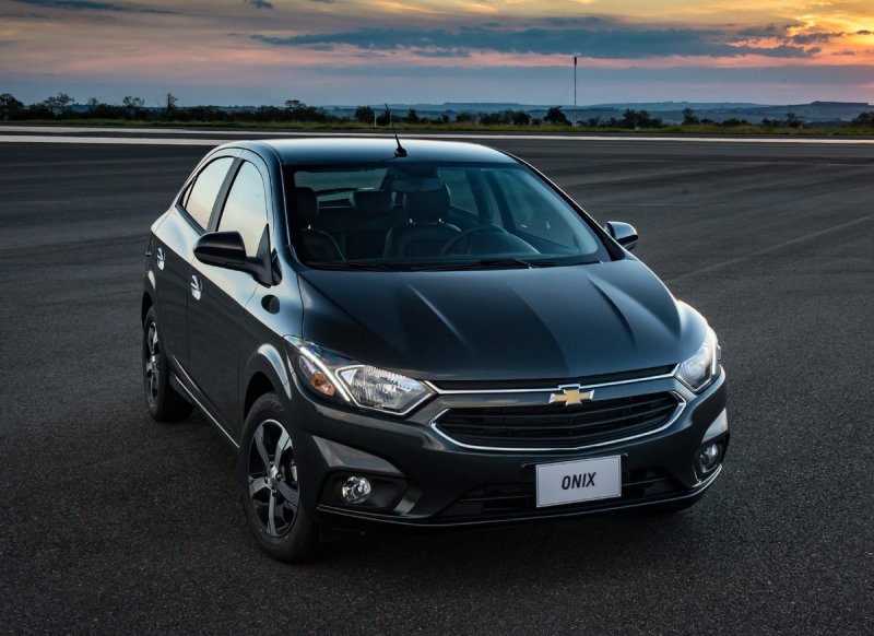 Chevrolet Onix avto