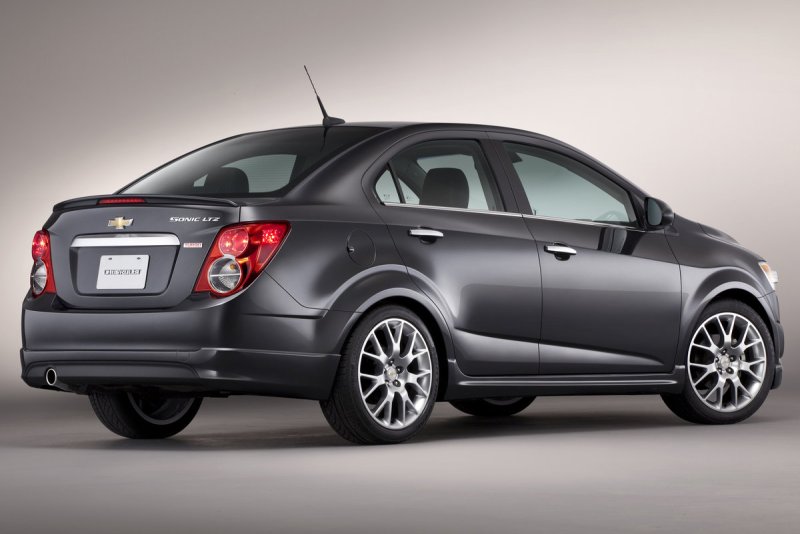 Авео т300 седан