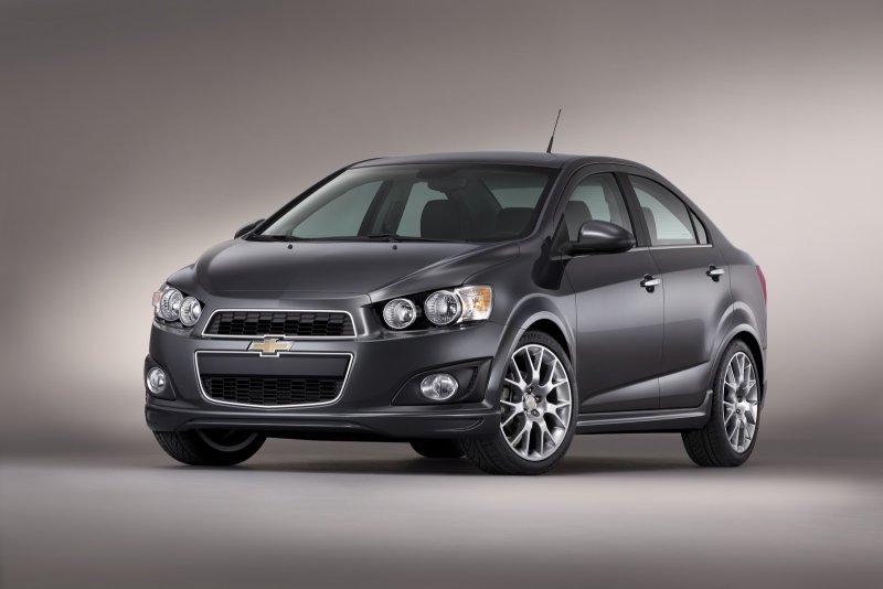 Шевроле Авео т300 Sonic