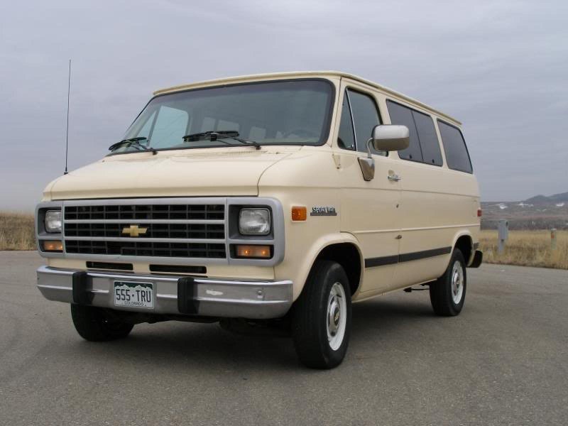 Chevrolet chevy van 1985