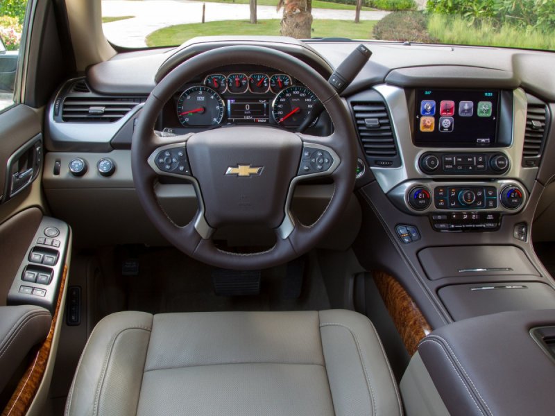Chevrolet Suburban LTZ 2015