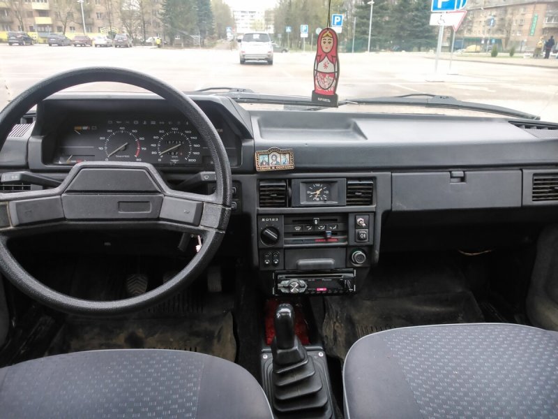 Москвич 2141 Святогор салон