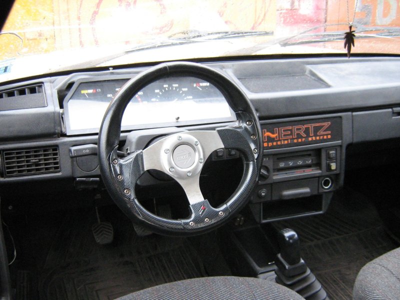 АЗЛК 2141 Святогор салон