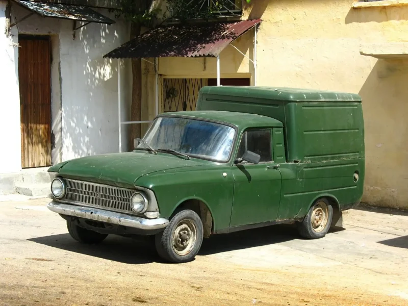 ИЖ 2715 синий