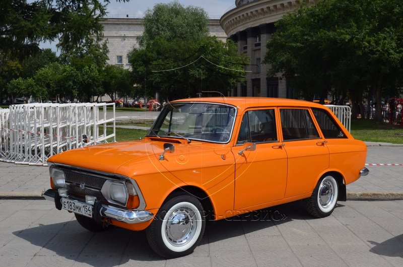 ИЖ-2125 компакт-кар