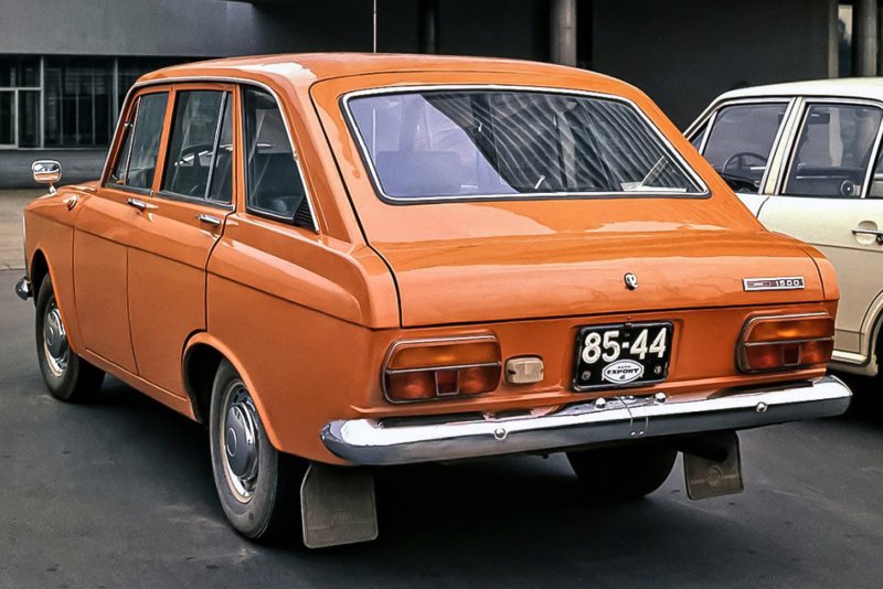 Москвич ИЖ 2125