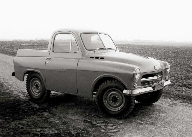 Москвич 2140 SL зад