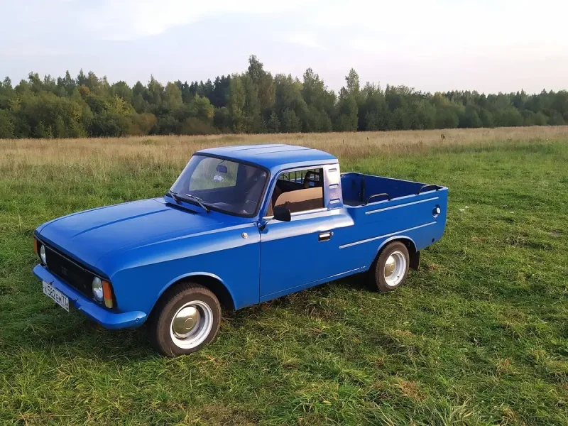ИЖ 2715