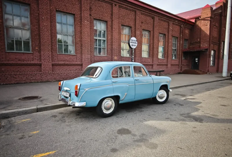 Хальфан Москвич 407