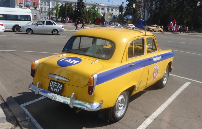 Москвич 407 милиция