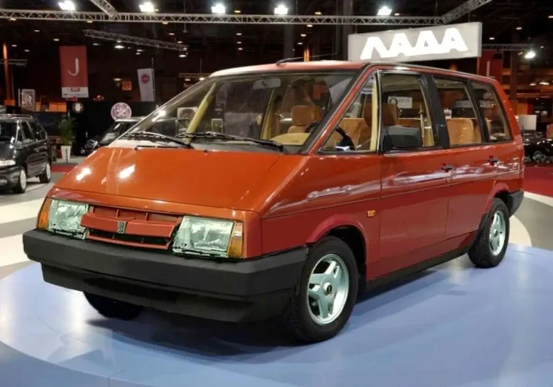 ВАЗ-2120 минивэн 2022