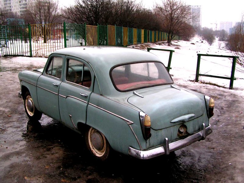Москвич 403 красный