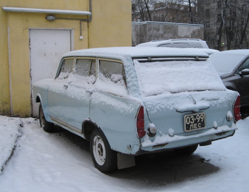 АЗЛК 426