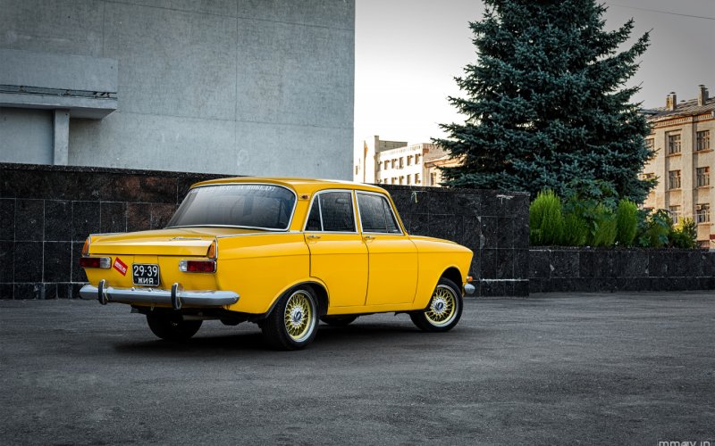 Москвич 2140