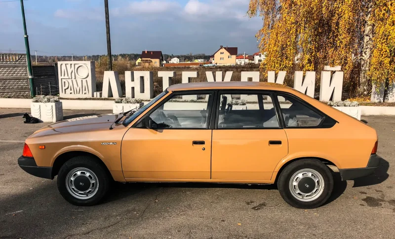 Автомобиль Москвич-2141 «Алеко»