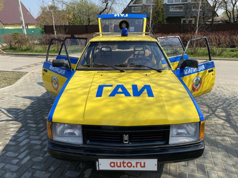 АЗЛК Москвич-2141, милиция