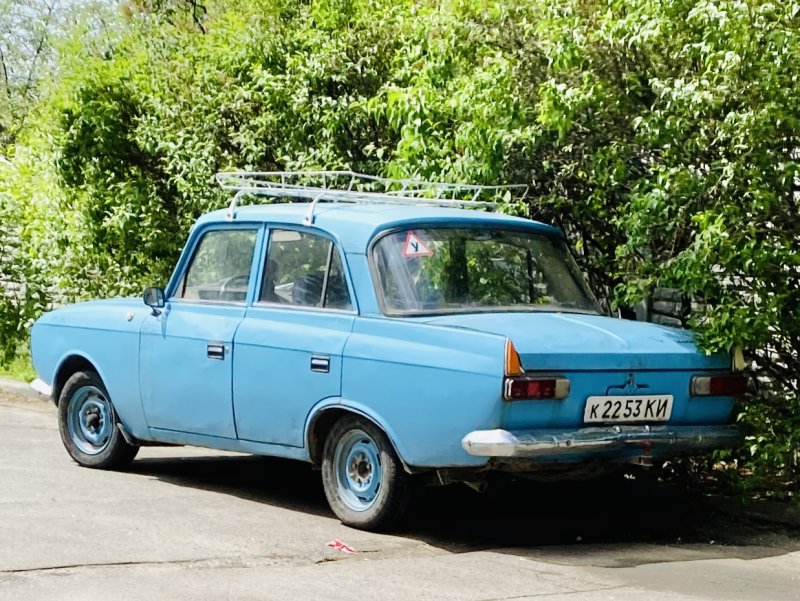Москвич 2140 SL синий