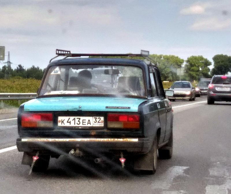 Москвич 2137 магма