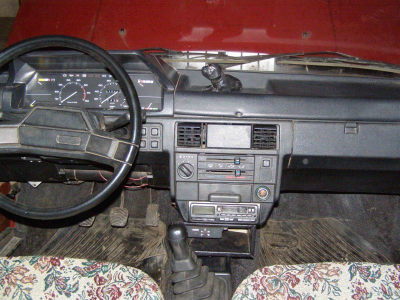 Москвич АЗЛК 2141 салон