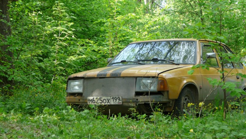 Спортивный Москвич 2141