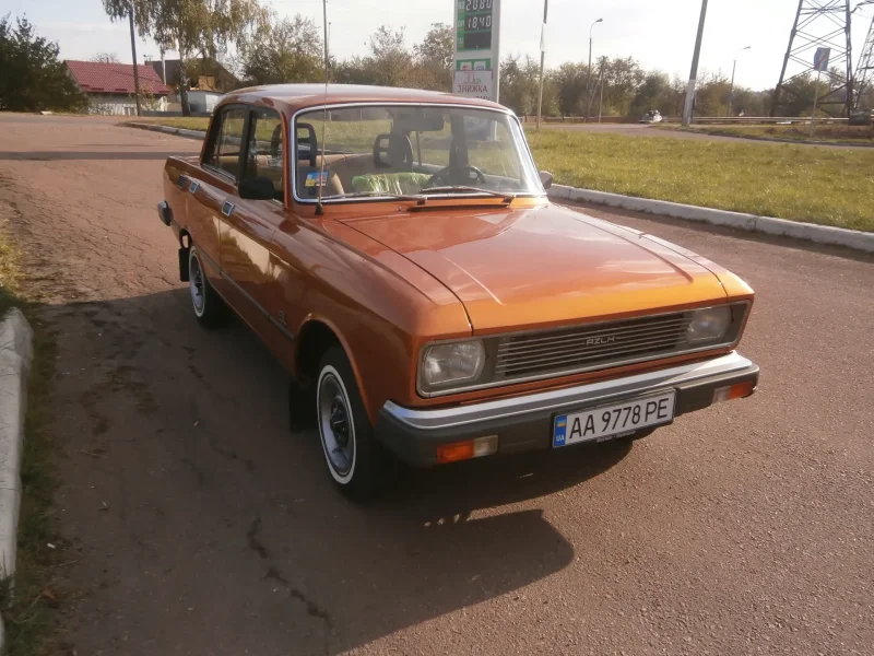 АЗЛК-2140 «Москвич»