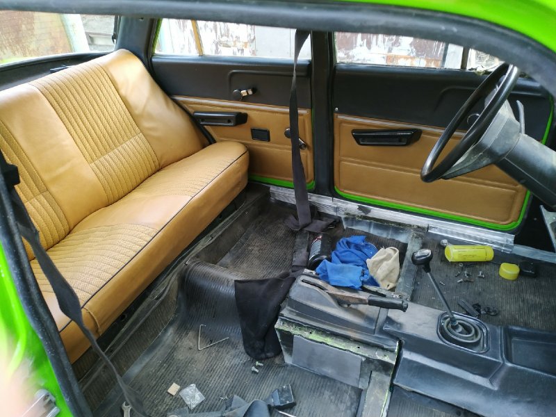 Москвич 2140 экспортный салон