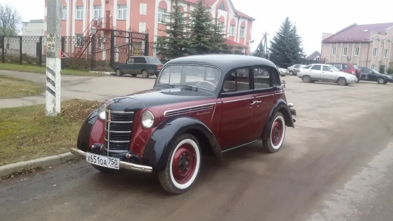 Москвич ИЖ 401