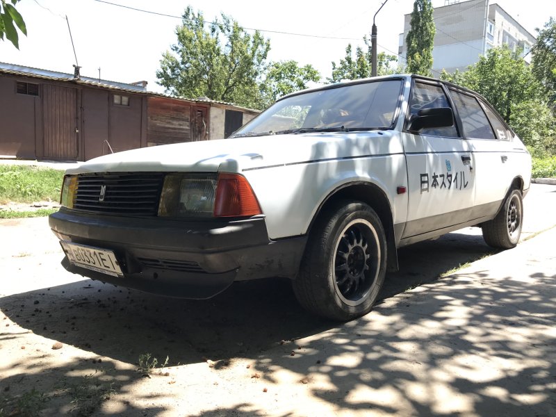 205/40 R17 Москвич 2141
