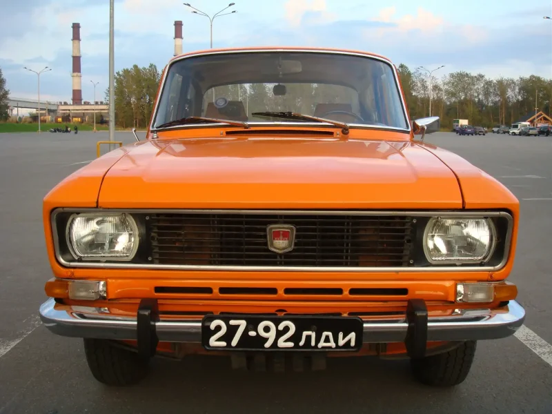 Москвич 2140 спереди