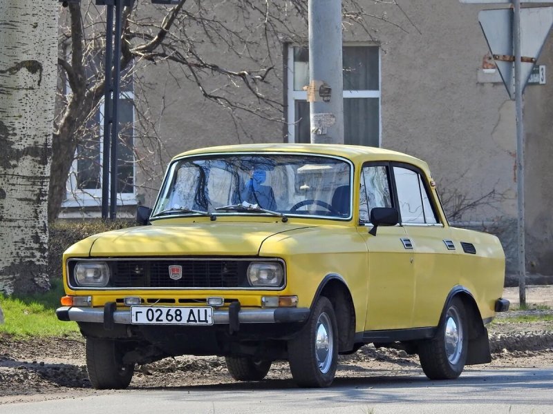 Москвич 2140 оранжевый