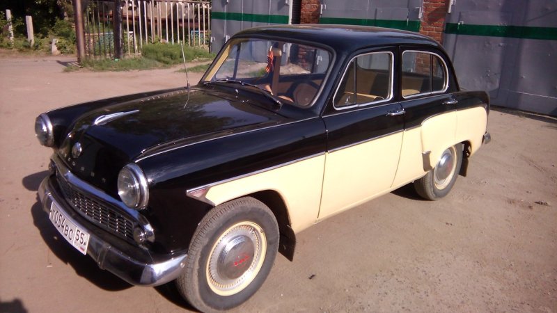 Москвич 402 салон