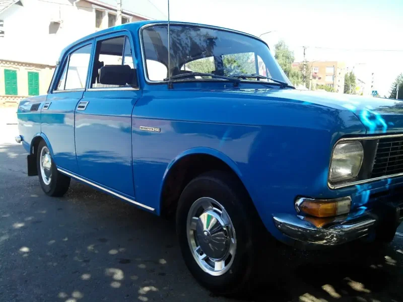 Москвич 2140 синий
