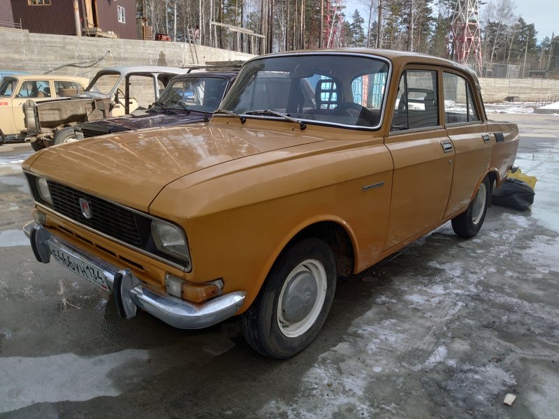 Автомобиль Москвич АЗЛК 2138