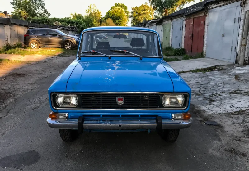 Москвич 2140 голубой