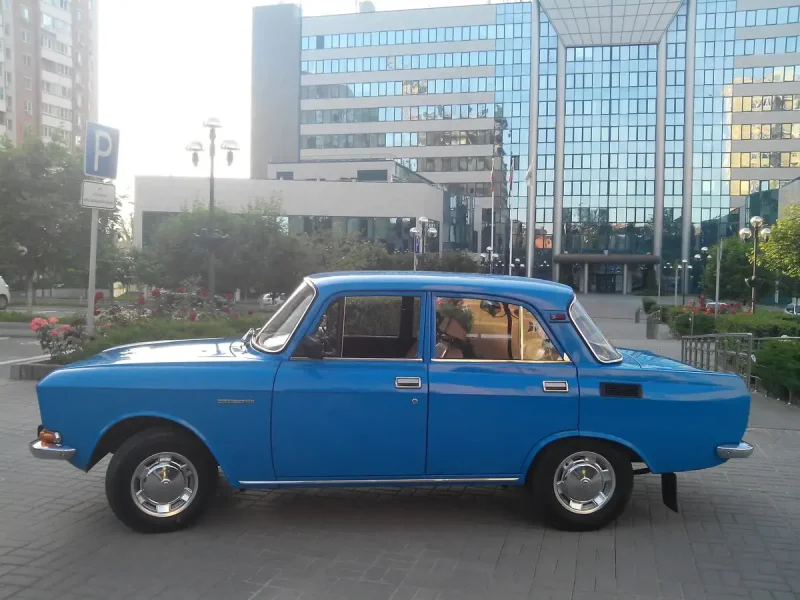 АЗЛК-2140 Москвич универсал
