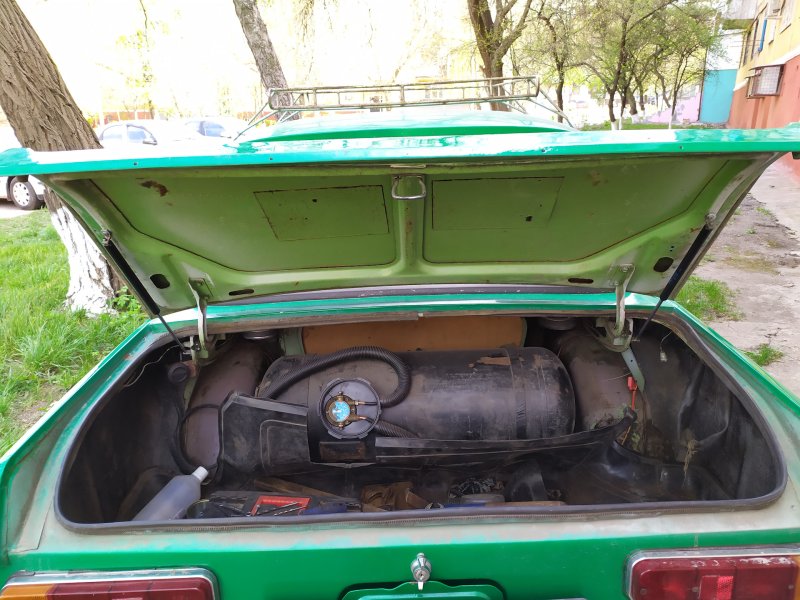 Москвич 2140 багажник