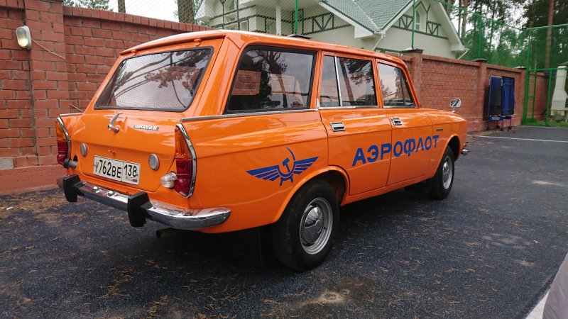 ИЖ 2137
